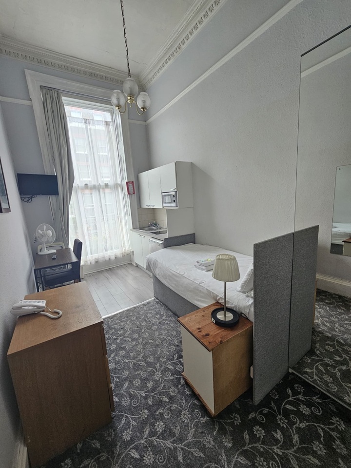 Additional image 9 of Room in a Shared House, Gloucester Place, W1U, N1 7GU