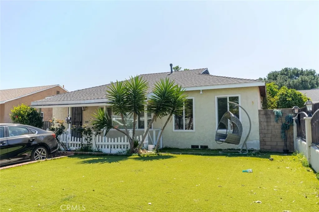 Additional image 2 of 11246 Saticoy Street, Sun Valley, CA 91352