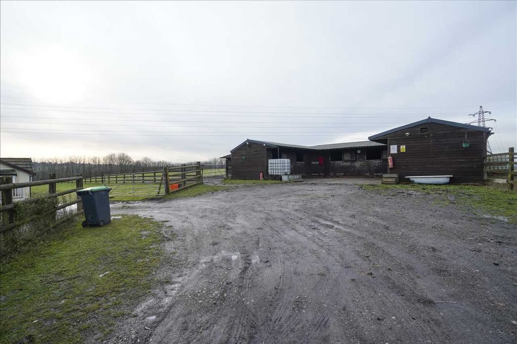 Land for saleThe Stables At Mill Lane, Kirkby In Ashfield NG17