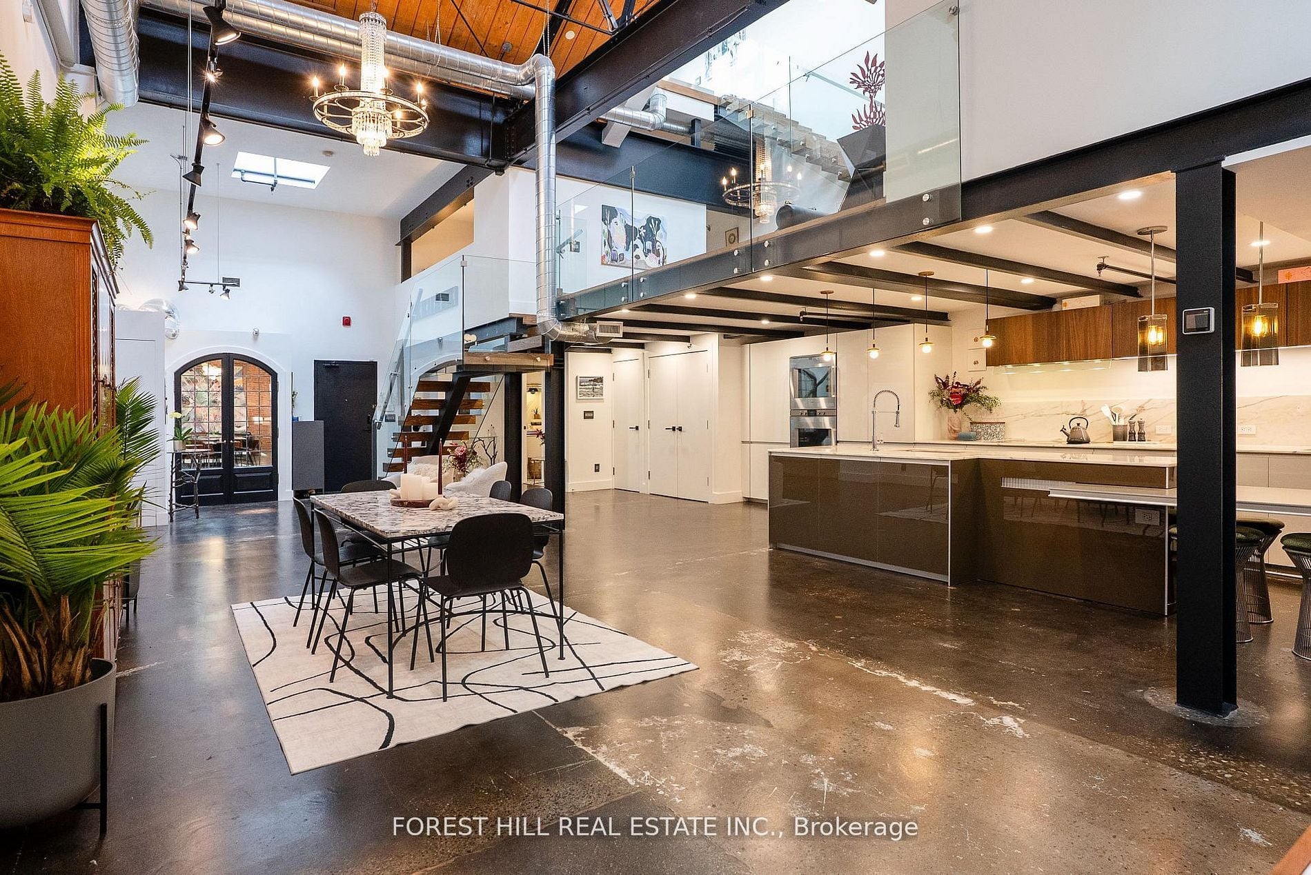 123-326 Carlaw Avenue, Toronto, ON, M4M 3N8