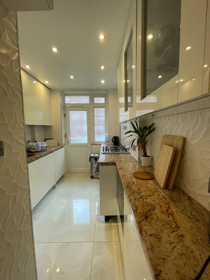 Additional image 4 of 2 Bed Flat, Townshend Court, NW8, N1 7GU