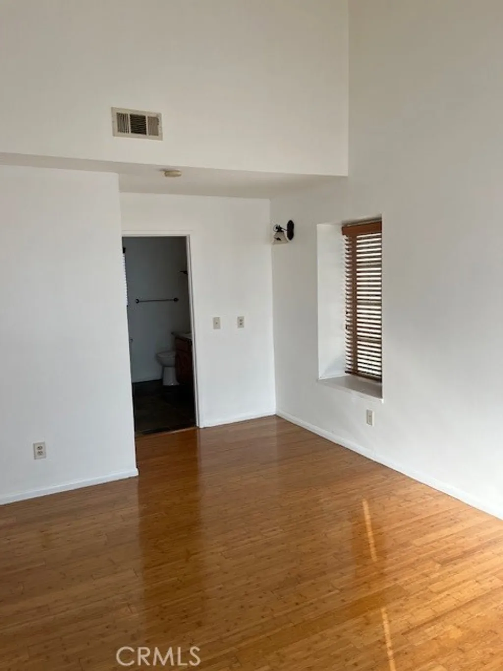 22003 Belshire Ave Unit 9, Hawaiian Gardens, CA 90716