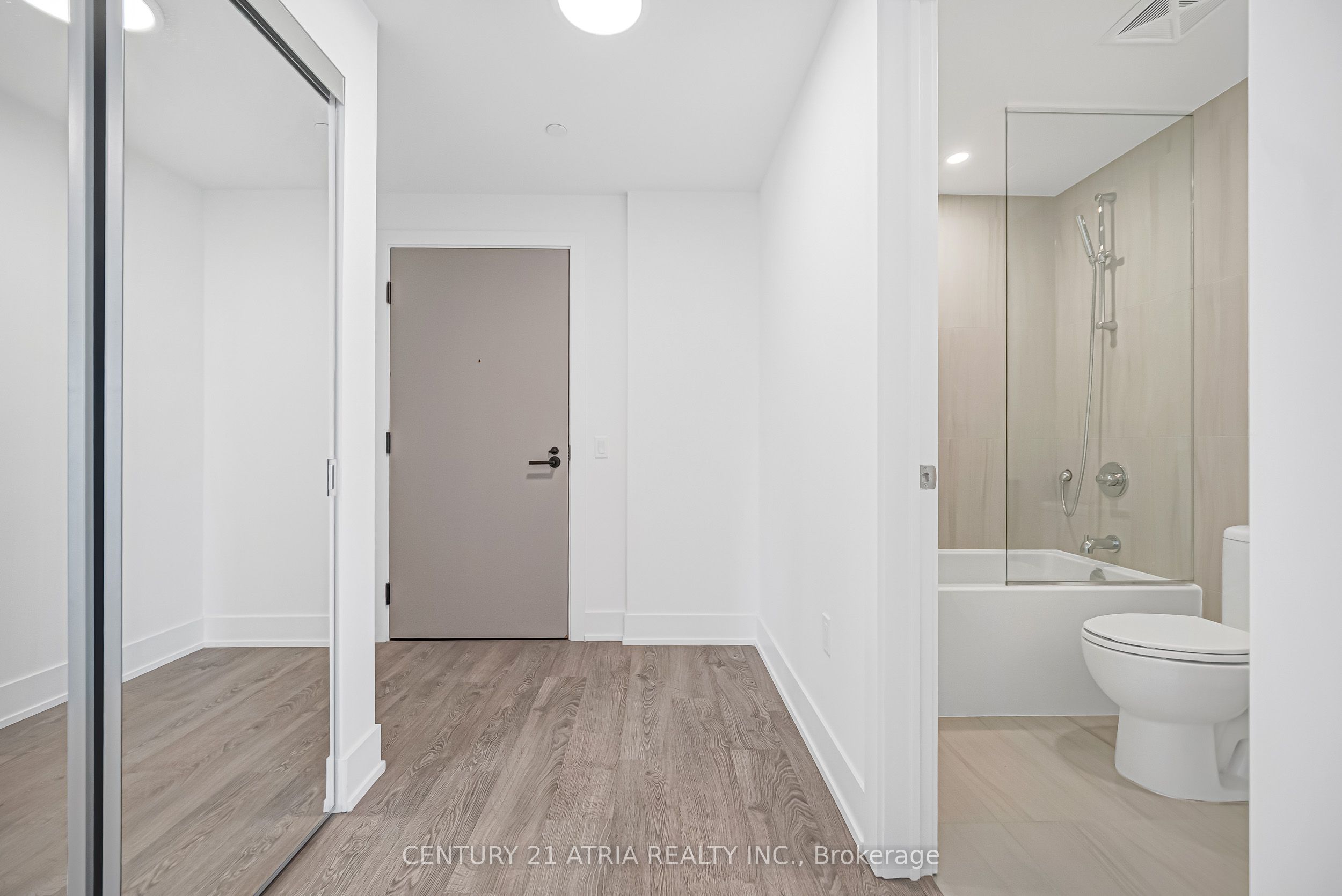 Additional image 6 of 405-858 Dupont Street, Toronto, ON, M6G 0C1