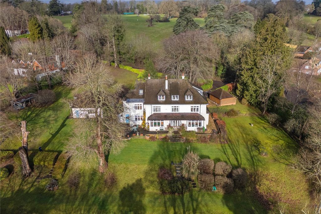 Additional image 9 of 9 bed detached house for saleGillotts Lane, Harpsden, Henley-On-Thames, Oxfordshire RG9