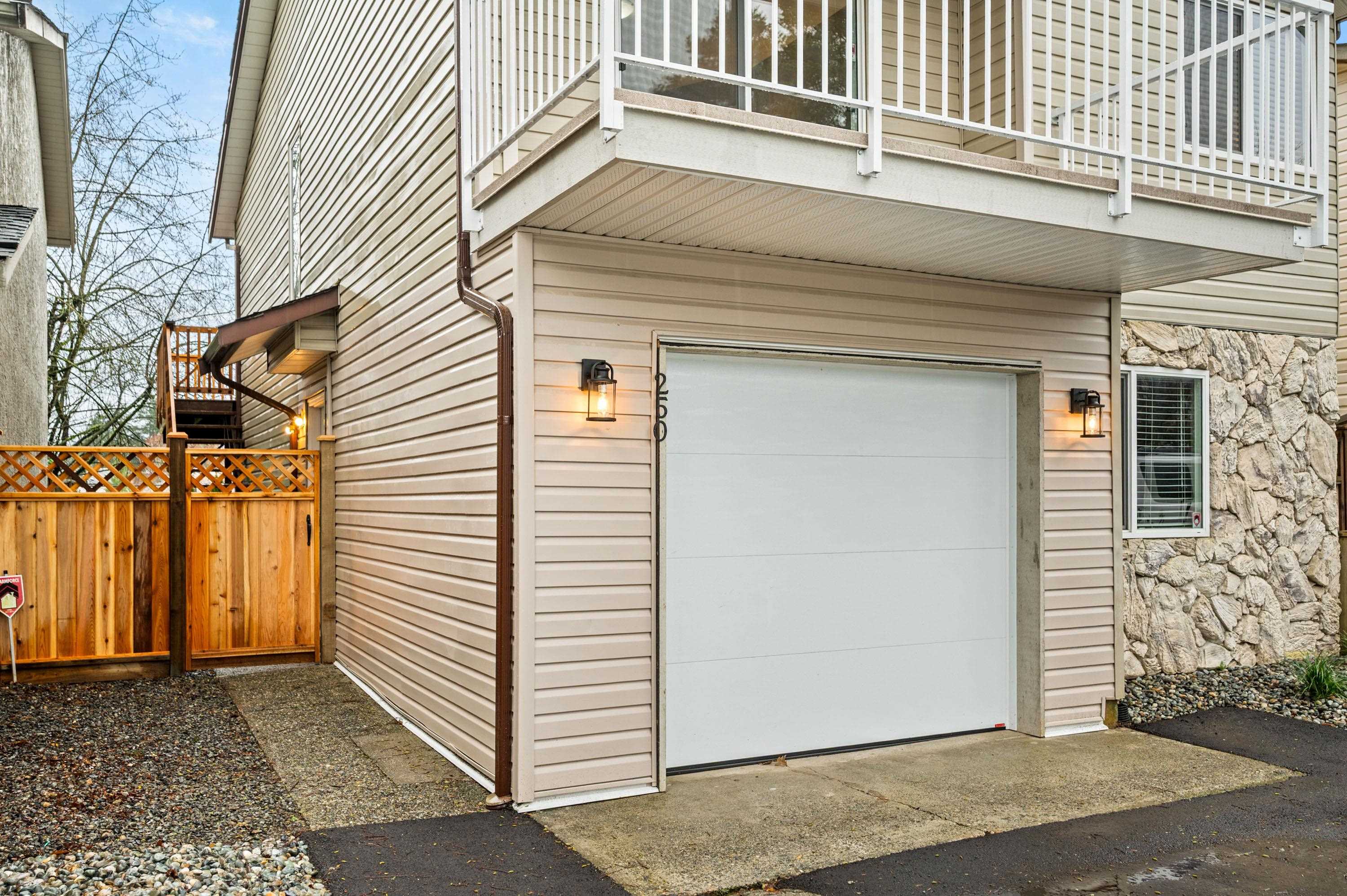 Additional image 2 of 250 Davis Crescent, Langley, BC, V4W 3K7