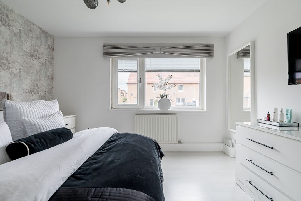 Additional image 12 of 3 bed flat for sale27 Waverley Road, Bonnyrigg EH19