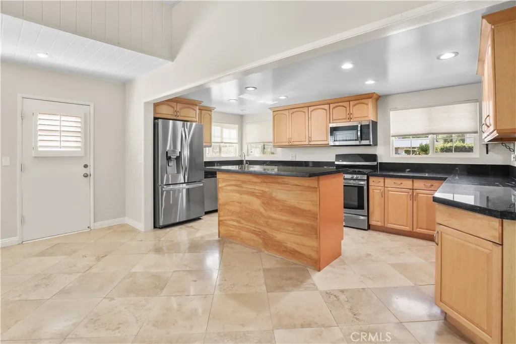 Additional image 18 of 22841 Mariano Street, Woodland Hills, CA 91367