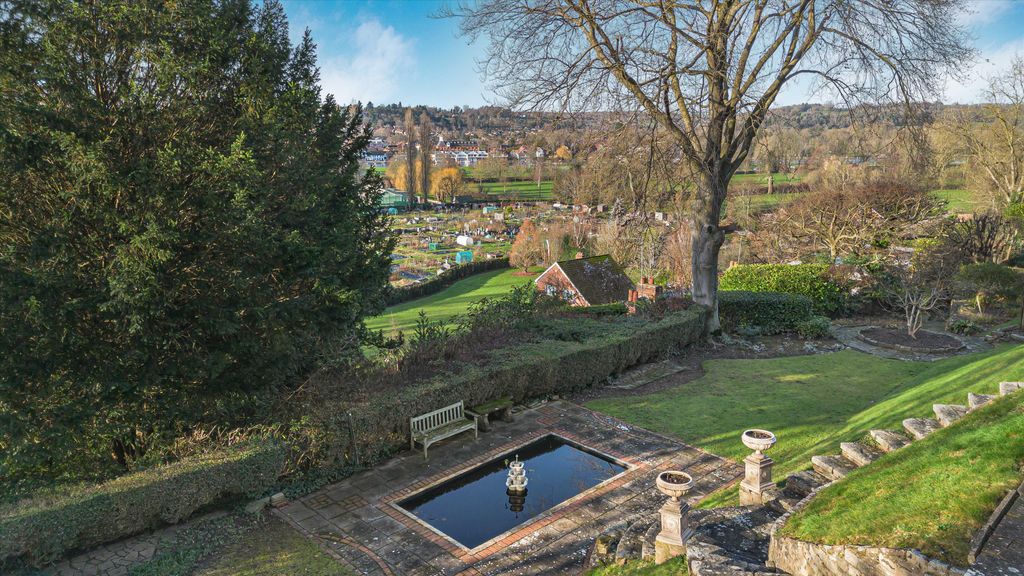 Additional image 36 of 5 bed detached house for saleRemenham Hill, Remenham, Henley-On-Thames, Berkshire RG9