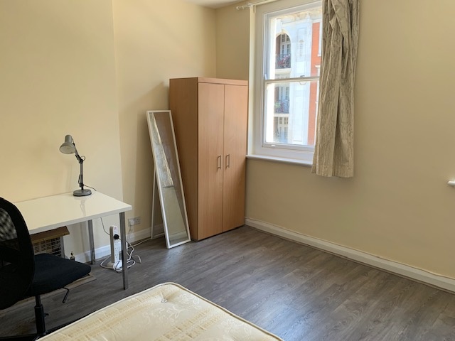 Additional image 8 of 3 Bed Flat, Gower St, WC1E, N1 7GU