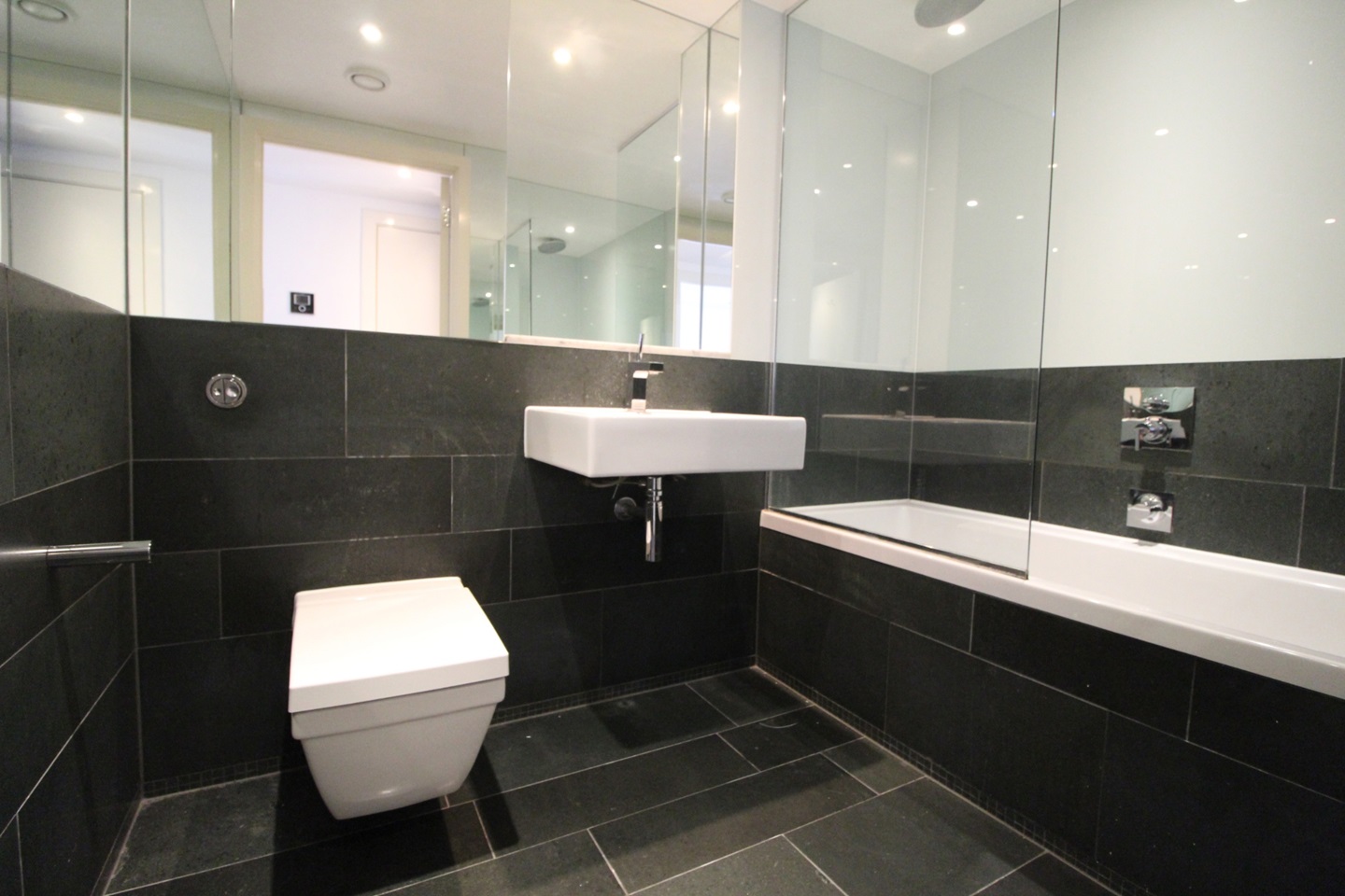 Additional image 9 of 1 Bed Flat, Moore House, SW1W, N1 7GU