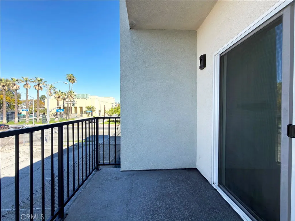 Additional image 6 of 1491 Atlantic Avenue, Long Beach, CA 90813