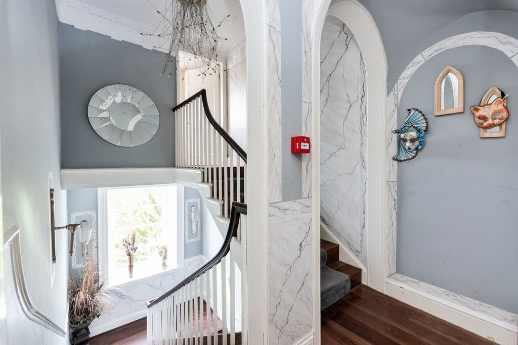 Additional image 3 of 3 bed maisonette for saleLansdown Crescent, Bath BA1