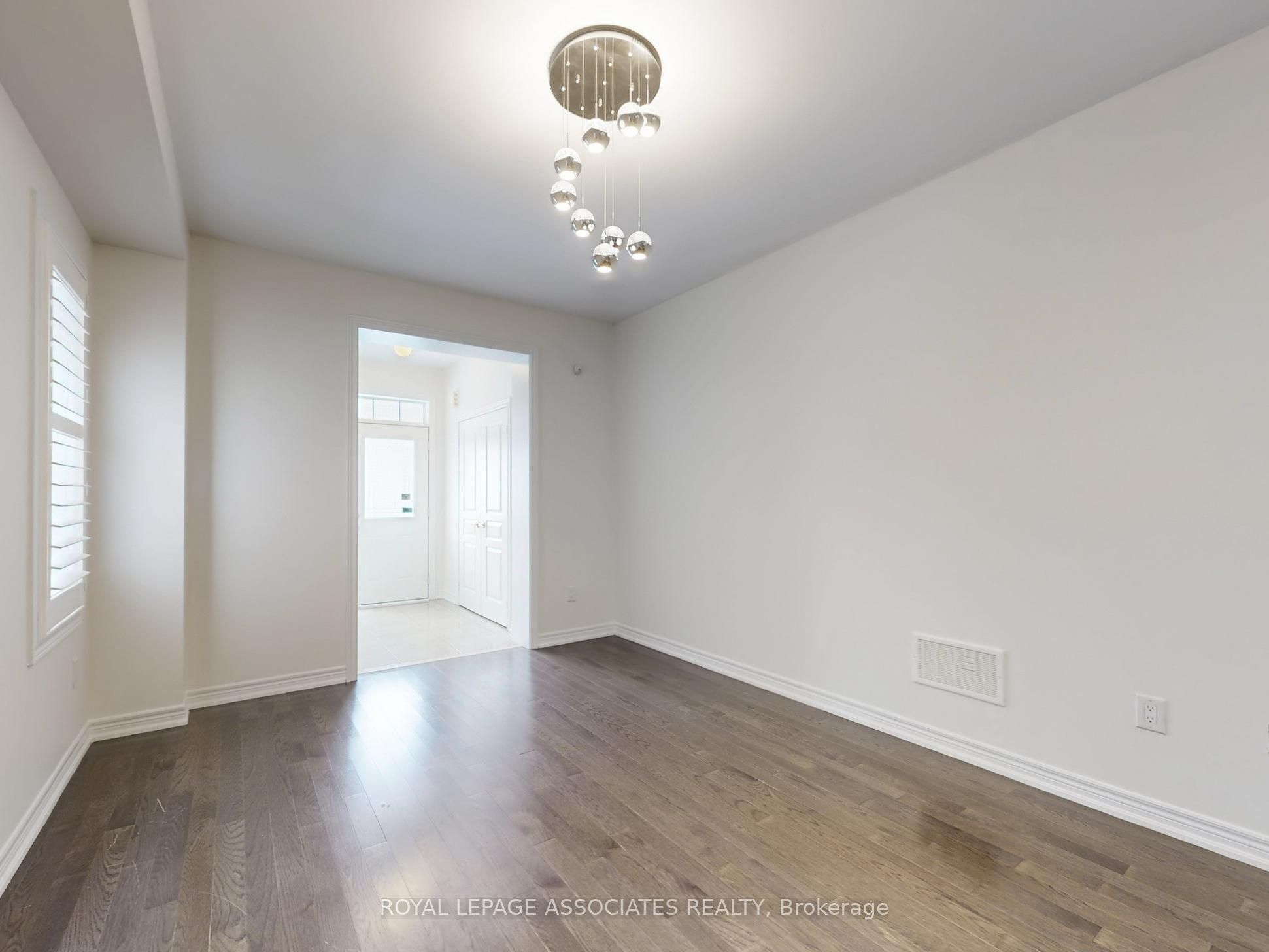 Additional image 4 of 10 Lloyd Crescent, Brampton, ON, L7A 4J5