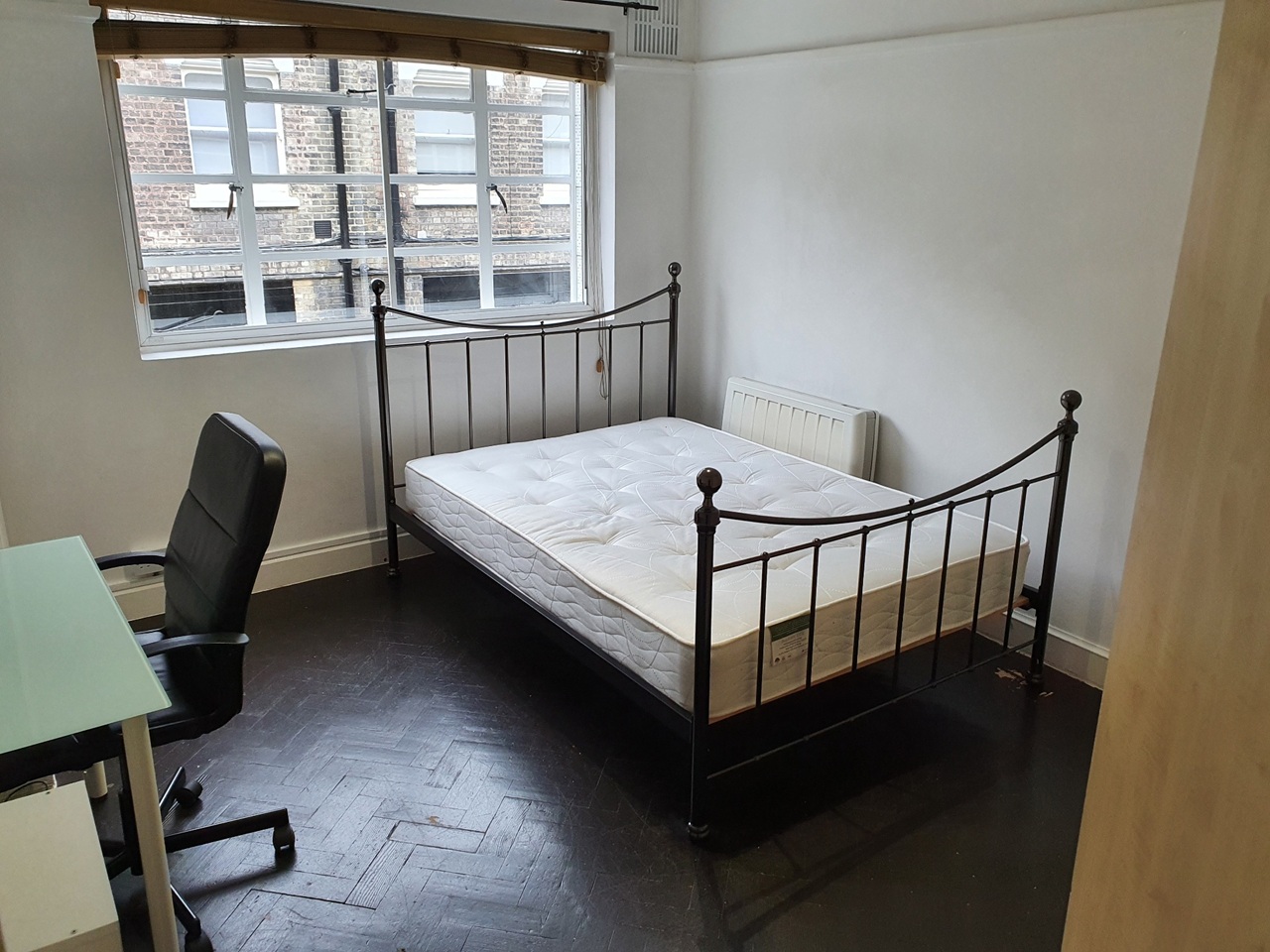 Additional image 16 of 2 Bed Flat, Gower Mews Mansions, WC1E, N1 7GU