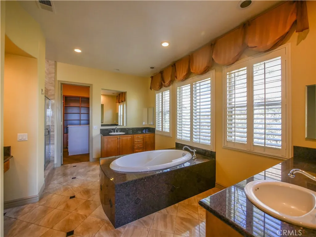 Additional image 17 of 8072 Soft Winds Dr, Corona, CA 92883