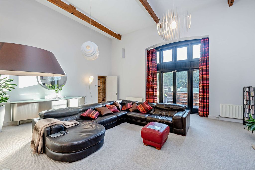 Additional image 9 of 5 bed barn conversion for saleCherry Orton Road, Peterborough PE2
