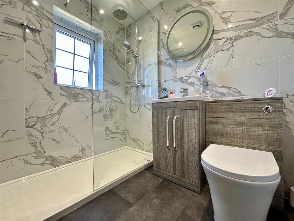 Additional image 13 of Cranmoor Crescent, Halesowen