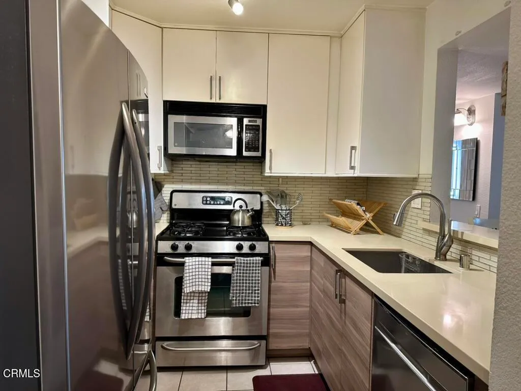 Additional image 7 of 355 N Maple Street Unit 131, Burbank, CA 91505