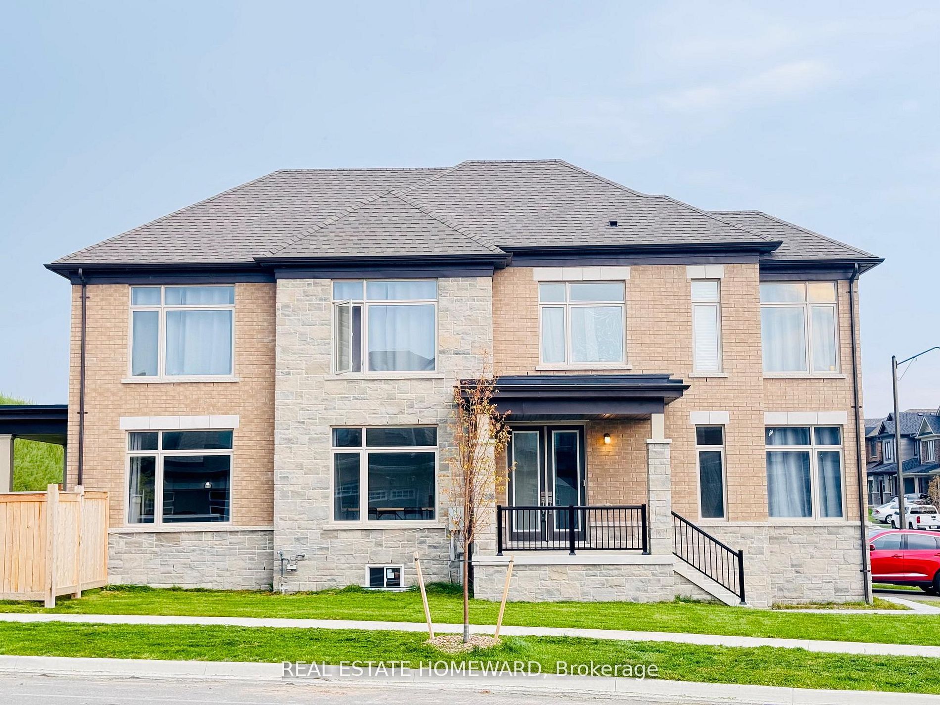 Additional image 2 of 960 Lockie Drive, Oshawa, ON, L1L 0S2