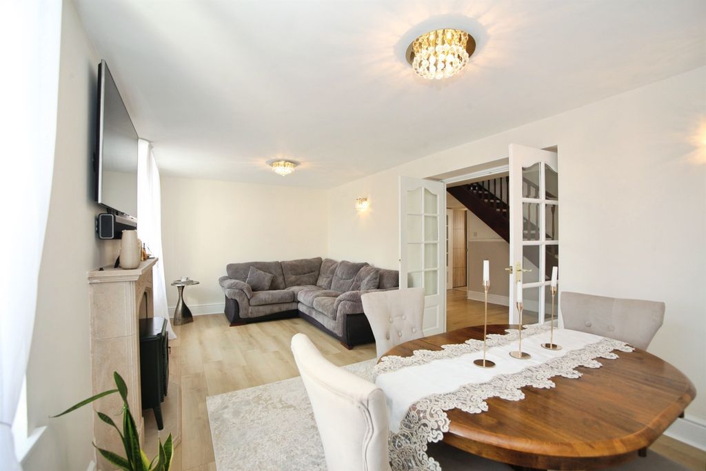 Additional image 6 of 5 bed detached house for saleMill Lane, Cross Inn, Pontyclun CF72