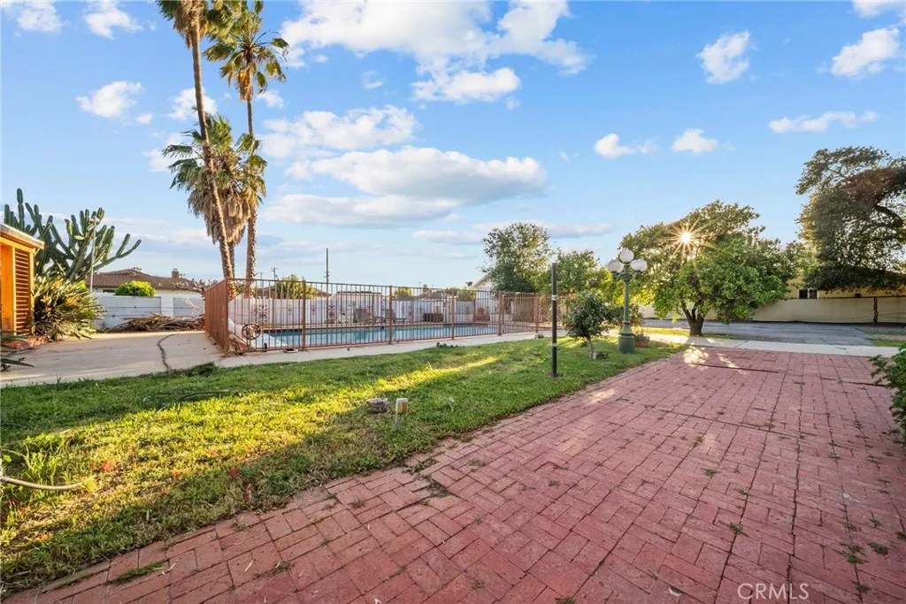 Additional image 111 of 8647 Corbin Avenue, Winnetka, CA 91306