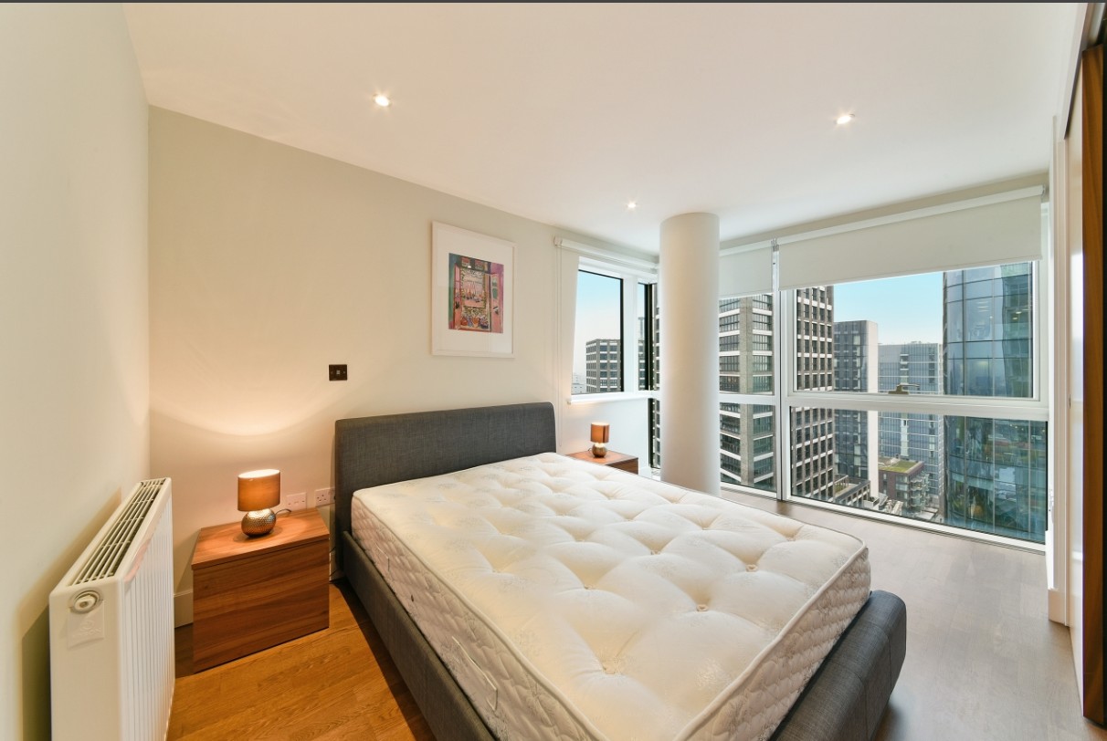 Additional image 6 of 2 Bed Flat, Whitechapel High St, E1, N1 7GU