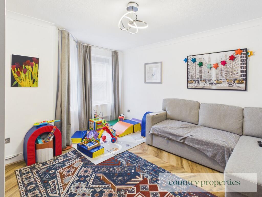 Additional image 4 of Woodhall Court, Welwyn Garden City, AL7