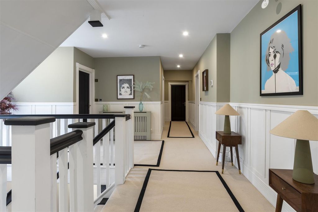Additional image 35 of 7 bed property for saleLovelace Avenue, Solihull B91
