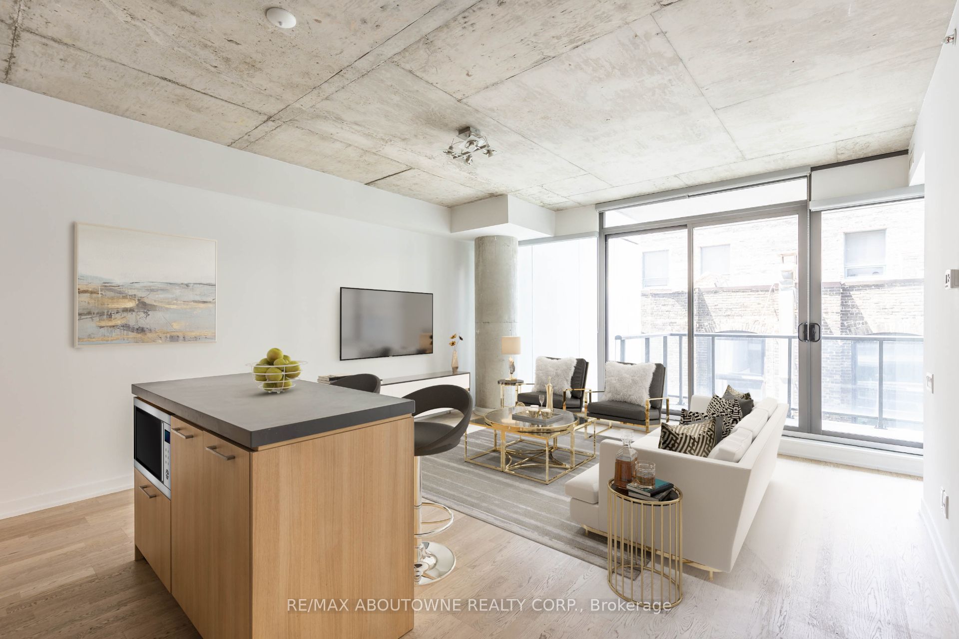 326-560 King Street W, Toronto, ON, M5V 0L5