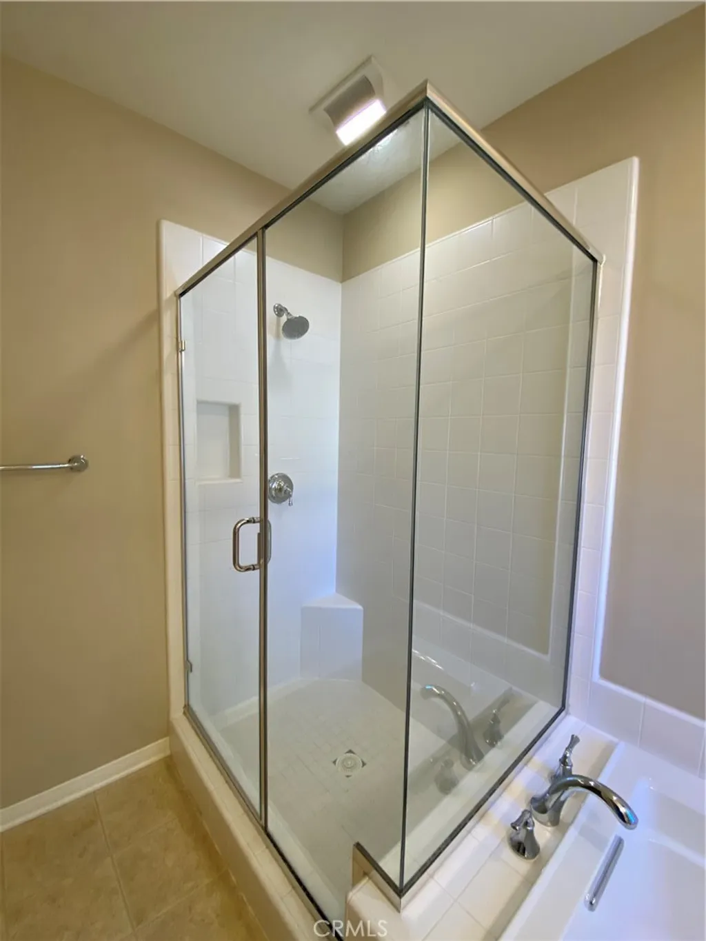 Additional image 32 of 219 Overbrook, Irvine, CA 92620