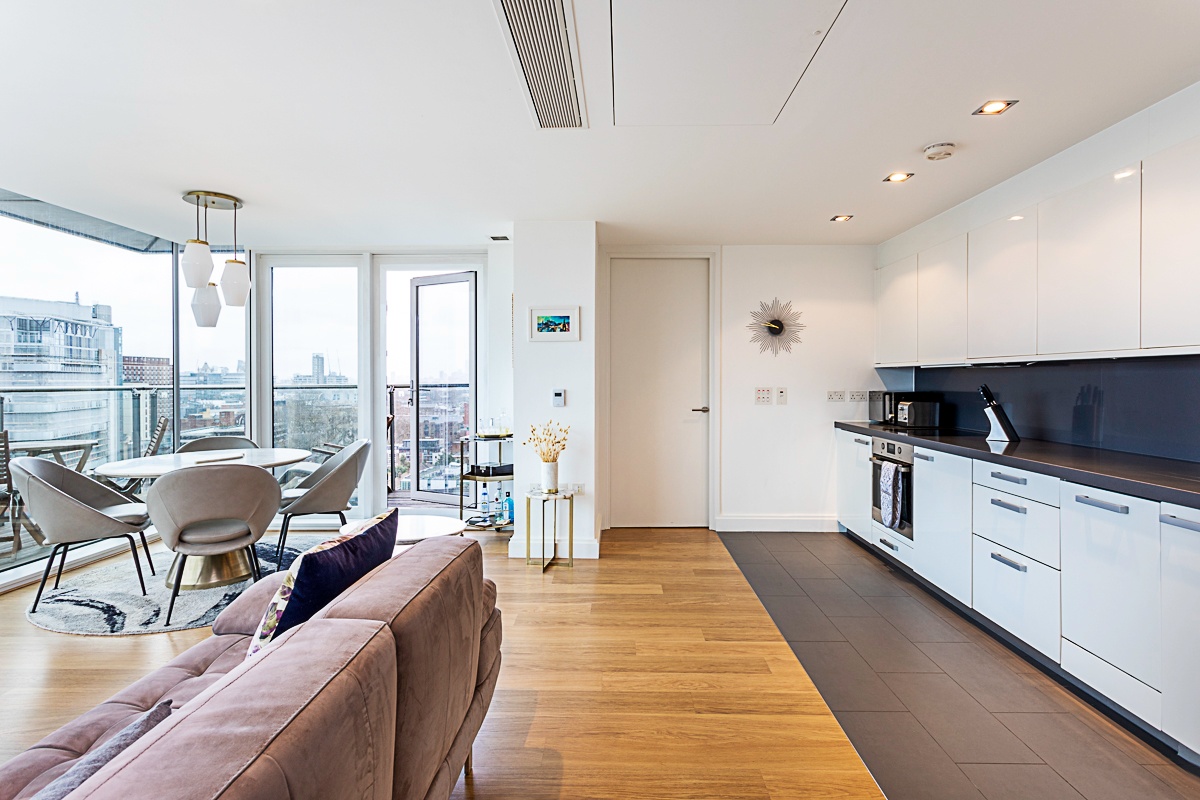 Additional image 10 of 2 Bed Flat, Empire Square, SE1, N1 7GU