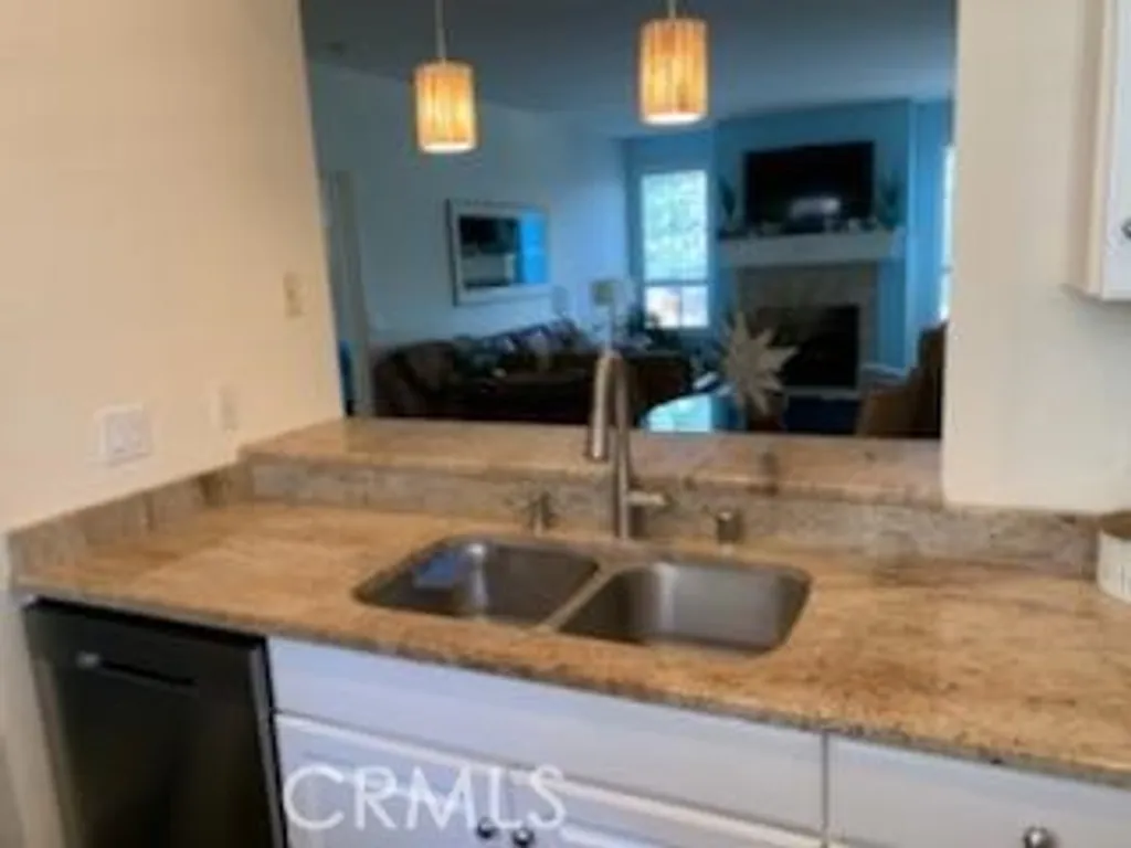 Additional image 3 of 20191 Cape Coral Lane Unit 3-205, Huntington Beach, CA 92646