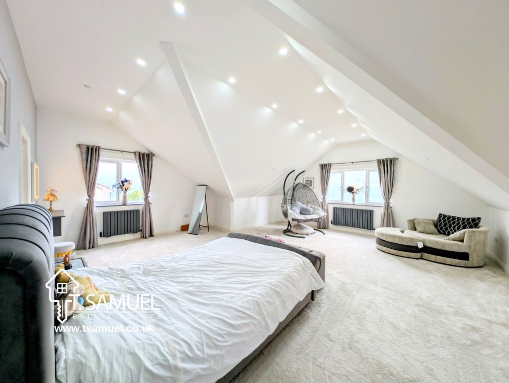Additional image 20 of 5 bed detached house for saleGolwg Y Mynydd, Llanwonno Road, Mountain Ash CF45