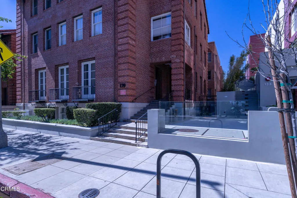 Additional image 24 of 139 S Los Robles Avenue Unit 303, Pasadena, CA 91101