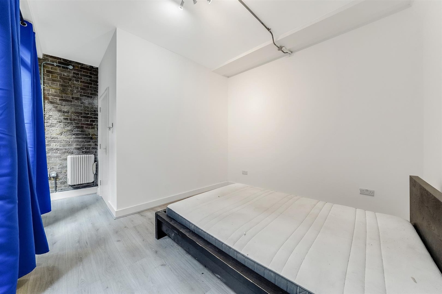 Additional image 11 of 3 Bed Flat, Prince Of Wales Passage, NW1, N1 7GU