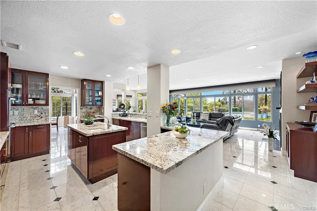 Additional image 85 of 25606 Stratford Pl, Laguna Hills, CA 92653