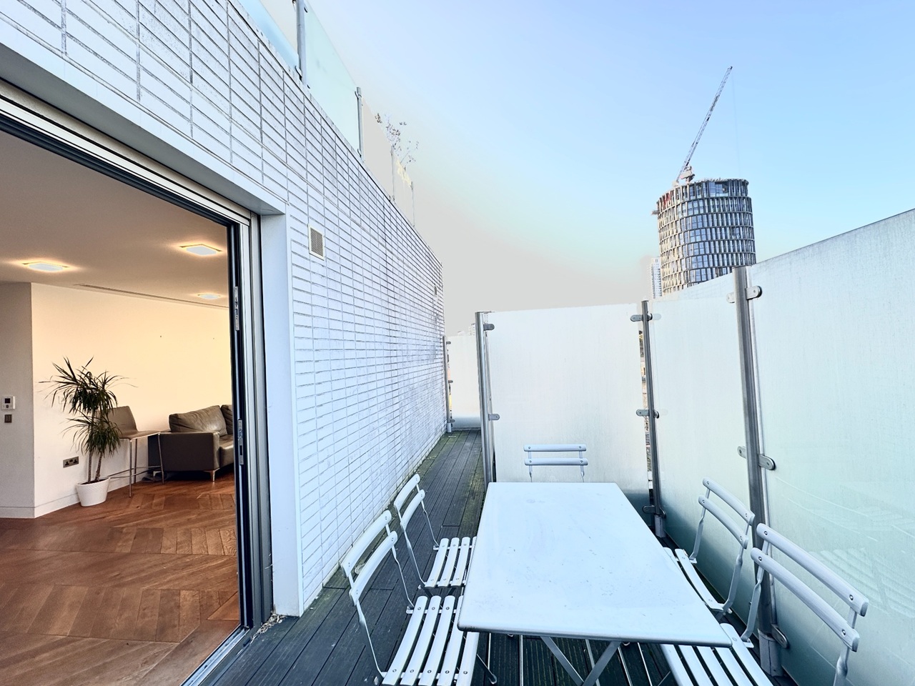 Additional image 3 of 2 Bed Flat, Curtain Road, EC2A, N1 7GU