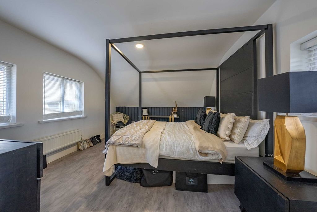 Additional image 22 of 5 bed detached house for saleOld Chepstow Road, Langstone NP18