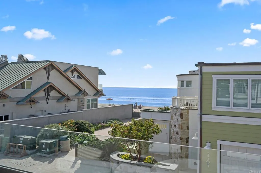 Additional image 14 of 2211 Ocean Front, Del Mar, CA 92014