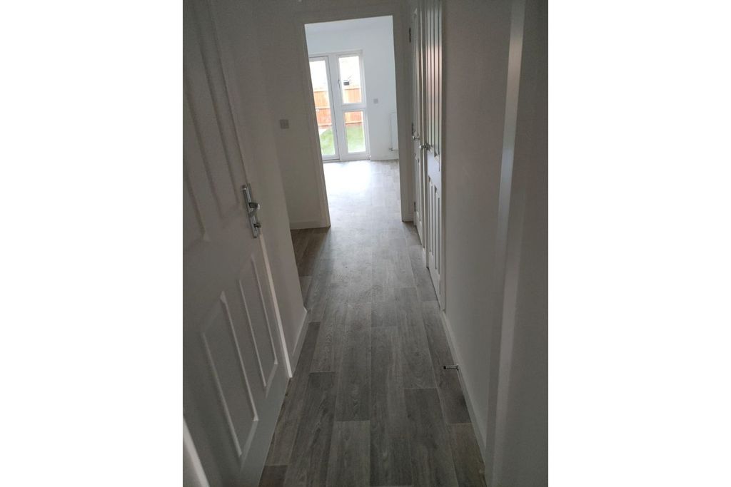 Additional image 12 of Studio for saleWaterfield Close, Peterborough PE3