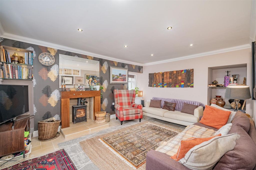 Additional image 8 of 6 bed detached house for saleAlyth, Blairgowrie PH11