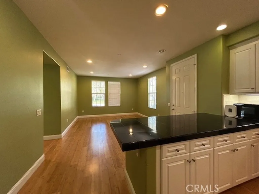 Additional image 7 of 58 Cienega, Irvine, CA 92618