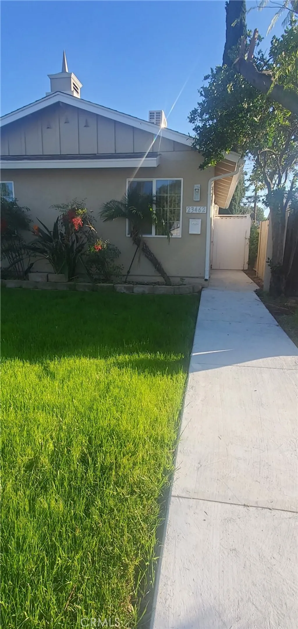 23462 Friar Street, Woodland Hills, CA 91367