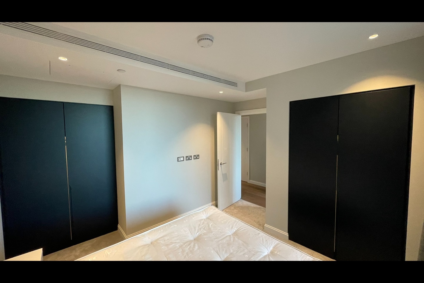 Additional image 7 of 1 Bed Flat, Gasholder Place, SE11, N1 7GU