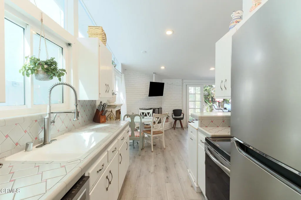 Additional image 12 of 1089 Belfast Lane, Ventura, CA 93001