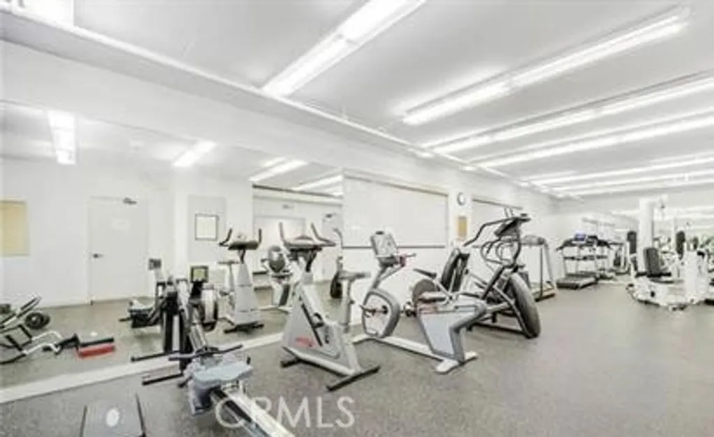 Additional image 37 of 1880 Veteran Avenue, Los Angeles, CA 90025