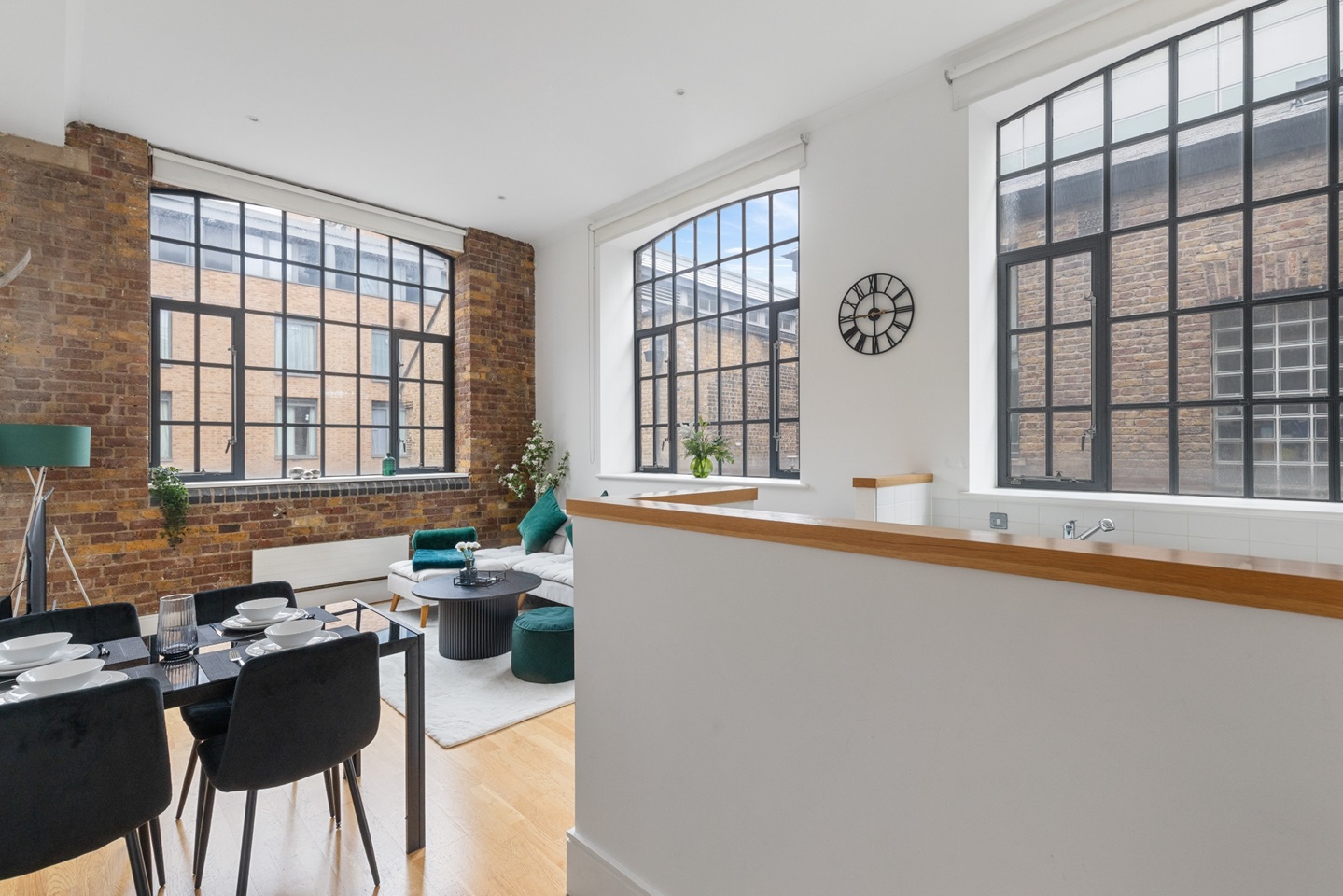 Additional image 2 of 2 Bed Flat, Albion Buildings, N1, N1 7GU