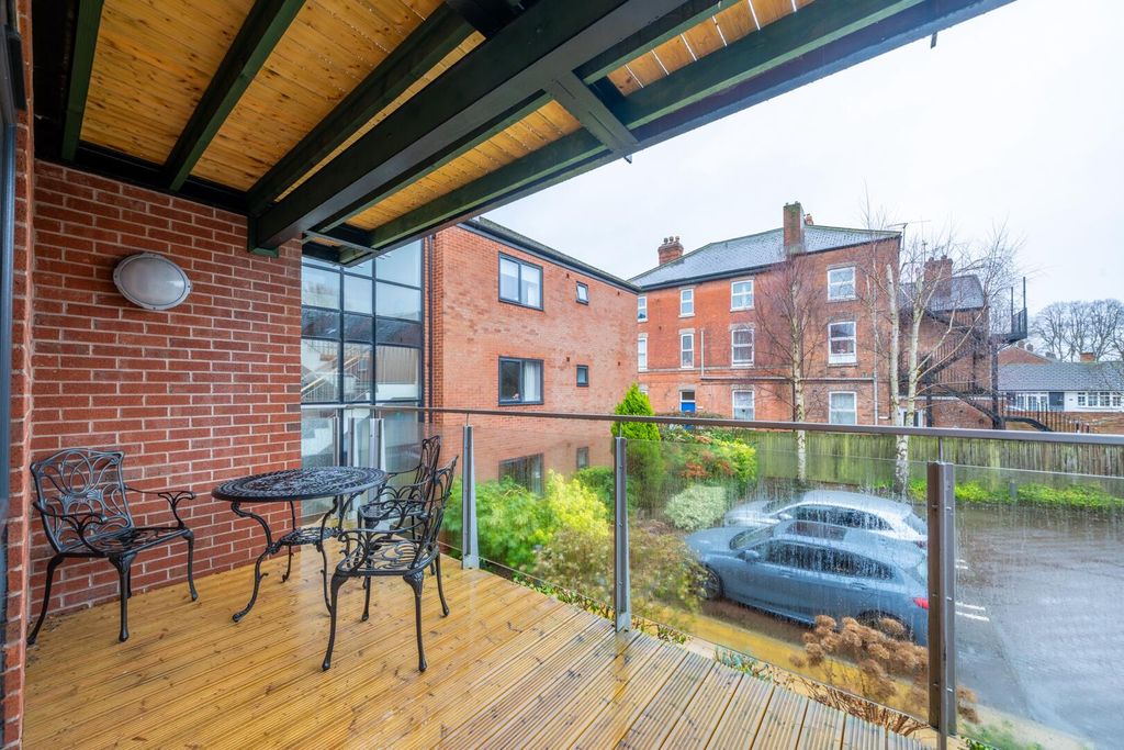 Additional image 6 of 2 bed flat for saleRoslyn Court, Willow Wong, Burton Joyce NG14