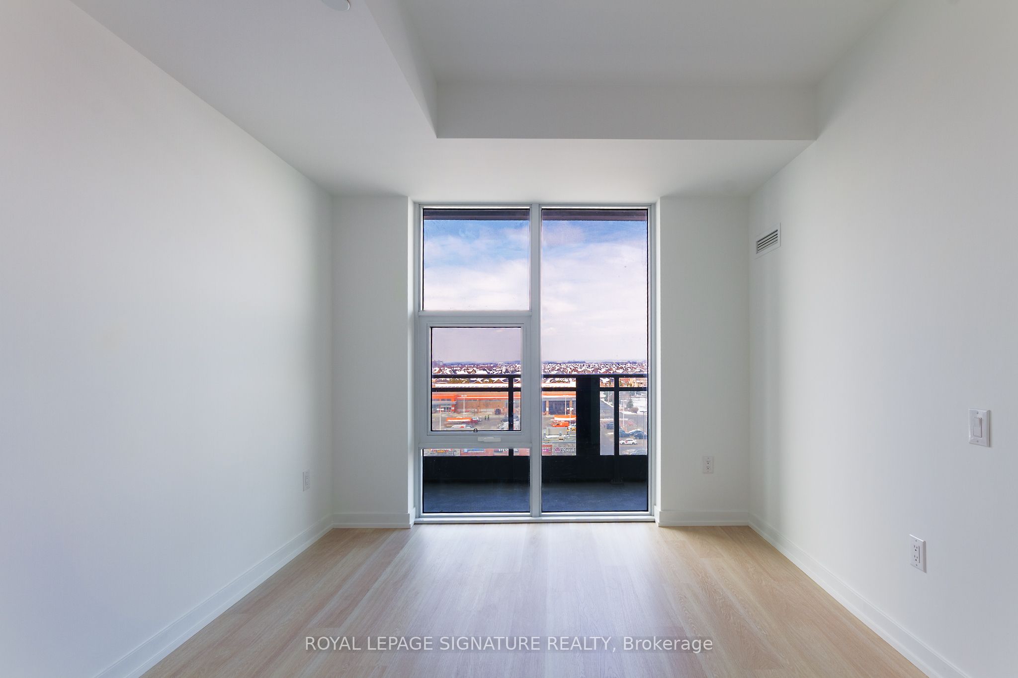 Additional image 4 of A806 - 9763 Markham Road