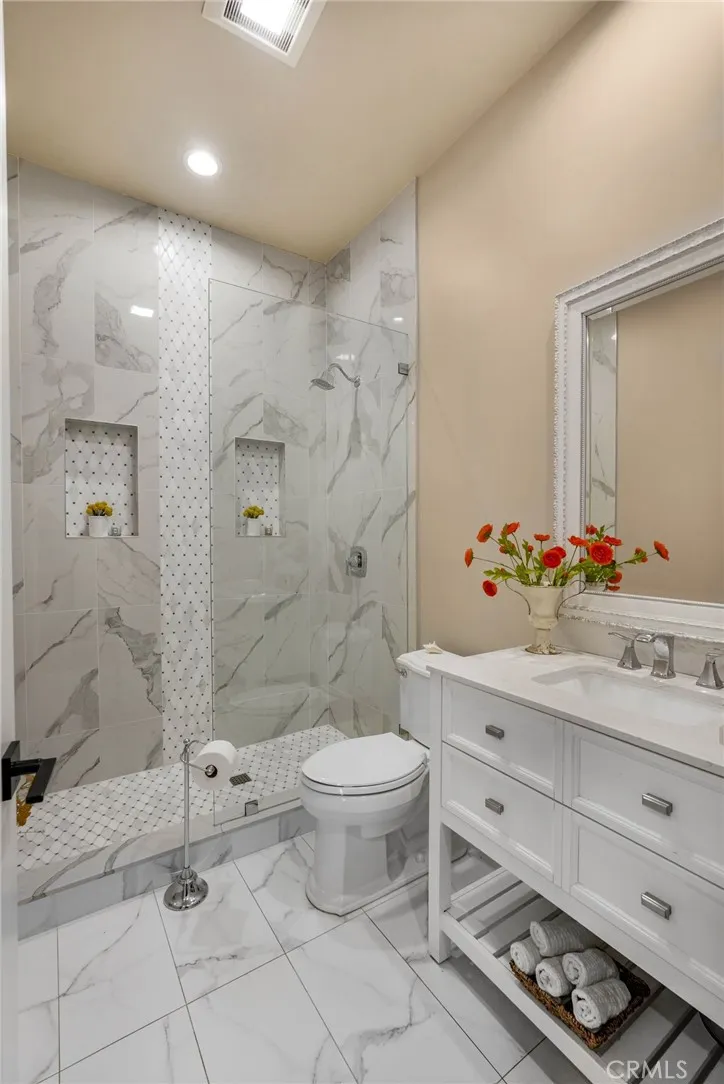 Additional image 83 of 6450 Teesdale Avenue, North Hollywood, CA 91606